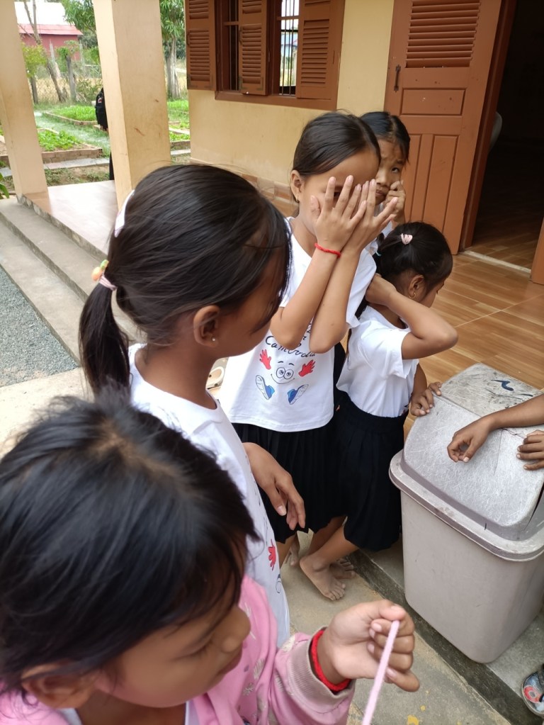 Bambini al Centro durante le attività